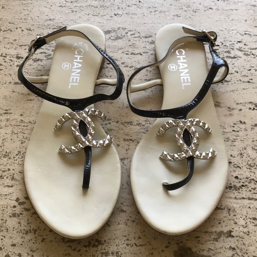 Chanel sandal